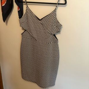 H&M PATTERNED DRESS, Size M